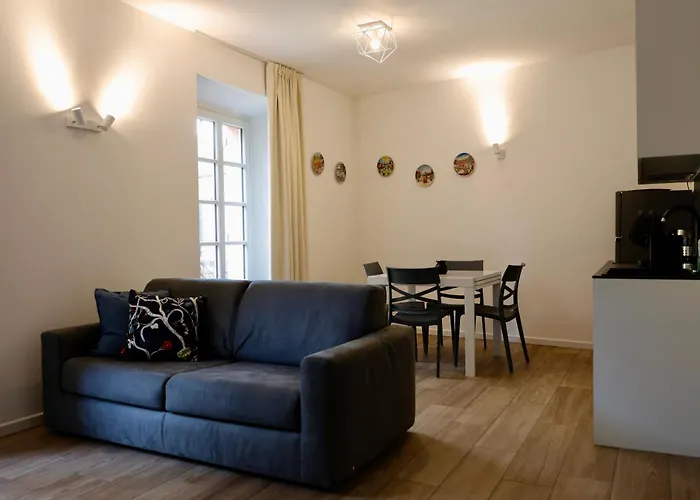 Piazza Del Lago Suites - Menaggio